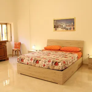 Apartment House Adrian, Naples